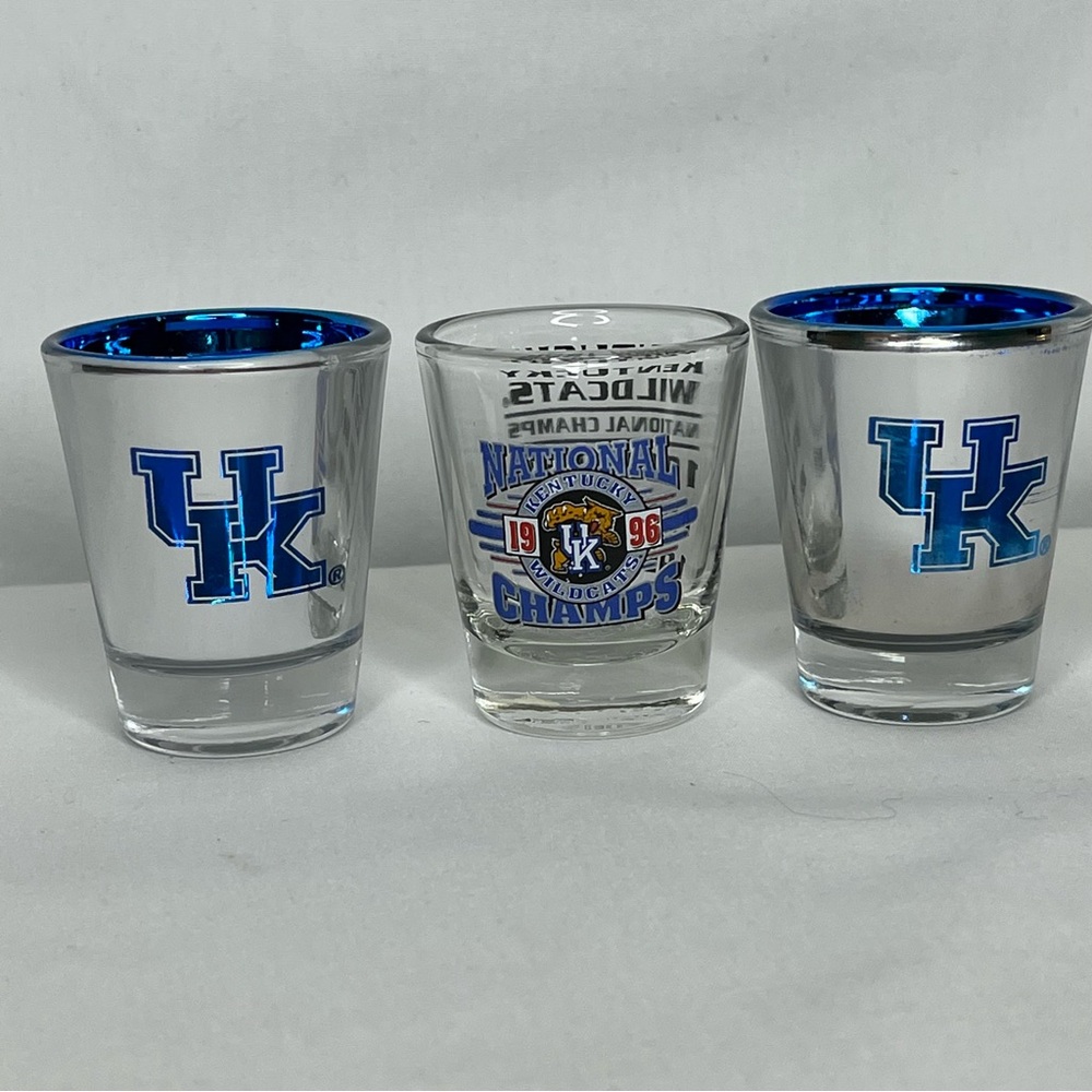 University of Kentucky Shot Glass Set - Blue and Clear.1996 National Champ-Pope